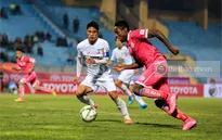 HAGL 1-2 SHB Đà Nẵng: Lấm lưng trên sân nhà