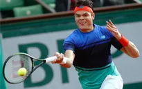 Pháp mở rộng 2016: Milos Raonic bất ngờ bị loại, Stan Wawrinka vất vả đi tiếp
