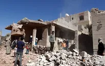 Đánh bom liều chết vào doanh trại quân đội ở miền Nam Yemen