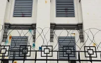 Đại sứ quán Nga tại Kiev bị tấn công