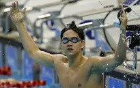 NÓNG: Kình ngư số 1 Singapore đánh bại cả "huyền thoại sống" Michael Phelps
