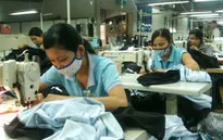 Người lao động Việt Nam ở nước ngoài băn khoăn trước quy định đóng BHXH