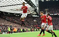 Lại thua Man Utd tại Old Trafford, Arsenal hụt hơi trong cuộc đua vô địch Premier League