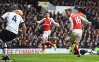 Ramsey giật gót ghi bàn khó tin, phá vỡ áp lực cho Arsenal