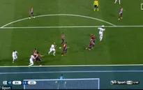 Mark Clattenburg và các cộng sự đã "biếu không" cho Real 1 bàn thắng như thế nào?