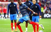 EURO 2016: Pháp giành vé đi tiếp vì Pogba, Griezmann không thích ngồi dự bị