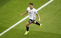 VIDEO EURO 2016: Đức phối hợp tuyệt hảo, Gomez ghi bàn mở tỉ số
