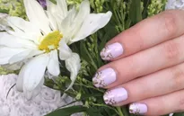 Những mẫu nail đơn giản mà đẹp cho cô dâu trong ngày cưới