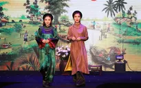 Cùng ngắm Huyền My tỏa sáng với trang phục áo dài tại Asia Park