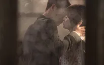 Song Joong Ki “khóa môi” Song Hye Kyo, rating Hậu duệ mặt trời lại tăng