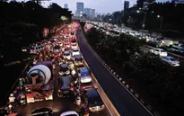 Indonesia: Áp dụng biển số chẵn - lẻ để tránh tắc đường