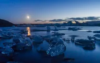 Đến Iceland ngắm băng tuyết vào mùa hè