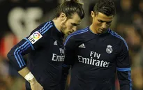 Cầm vàng lại để vàng rơi, Real lỡ cơ hội đuổi kịp Barca