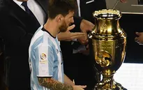 Messi còn cơ hội giành Quả bóng vàng FIFA 2016?