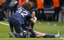 Ibra, Cavani nổ súng, PSG thắng nhọc Chelsea trên sân nhà