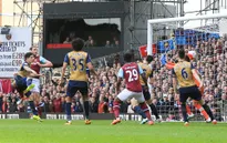 West Ham 3-3 Arsenal: Derby London "ngập" bàn thắng