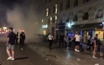 Pháp: Cảnh sát và cổ động viên đụng độ ở Marseille