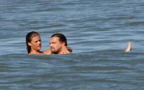 Chỉ một nụ hôn, Leonardo DiCaprio xác nhận chuyện tình mới