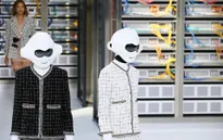 Chanel trình làng BST mới nổi bật mang sắc màu Star Wars