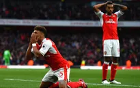 VIDEO, Arsenal 0-0 Middlesbrough: Wenger đón sinh nhật kém vui, Pháo thủ vẫn lên ngôi đầu