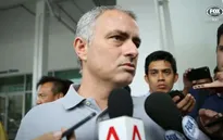 Thất nghiệp hơn 3 tháng, Mourinho sang Singapore "mời gọi" Man Utd