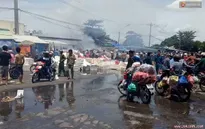 TP. HCM: Cháy lớn tại chợ đầu mối nông sản Thủ Đức