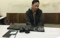 Bắt người nước ngoài vận chuyển 6 bánh heroin qua biên giới