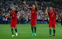 Ronaldo vô duyên, Bồ Đào Nha vẫn vào bán kết sau loạt penalty cân não!