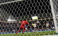 VIDEO EURO 2016: Pha làm bàn ấn tượng của Ozil và lưới Buffon