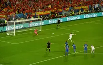 ĐT Tây Ban Nha: Lẽ ra Iniesta mới là người sút phạt đền