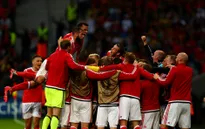 VIDEO EURO 2016: Xứ Wales thắng ngược dòng trong trận đấu của siêu phẩm