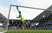 VIDEO EURO 2016: Pha cứu thua xuất thần của thủ môn Fabianski (Ba Lan)