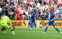 VIDEO EURO 2016: Rakitic dứt điểm tinh tế đánh bại Petr Cech