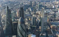 Kinh tế Anh thoát khỏi cú sốc ngắn hạn hậu Brexit