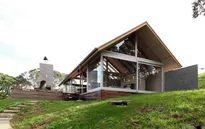 Độc đáo căn nhà bằng kính ở New Zealand