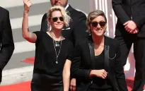 Chia tay tình mới, Kristen Stewart trở lại bên bạn gái cũ
