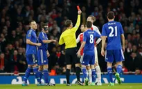 "Hung thần" Diego Costa lần thứ 2 liên tiếp khiến Arsenal dính thẻ đỏ