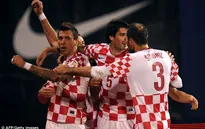 Vòng loại World Cup 2018, Croatia 2-0 Iceland: Brozovic lập cú đúp, Croatia giành ngôi đầu bảng I