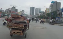 Xe tự chế vẫn ngang nhiên chở hàng cồng kềnh