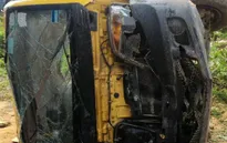 Ấn Độ: Va chạm xe bus và tàu hỏa, 9 người thiệt mạng