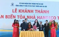 Hà Nội gắn biển công trình chào mừng Đại hội Đảng XII