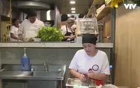 Brazil: Các đầu bếp nổi tiếng tận dụng thức ăn thừa nấu cho người nghèo