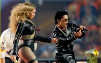Beyonce, Coldplay, Bruno Mars làm rung chuyển Super Bowl Halftime Show 2016