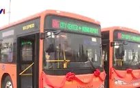 Cận cảnh tuyến xe bus chất lượng cao từ ga Hà Nội đi sân bay Nội Bài