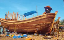 Những cách thức cải hoán tàu cá tinh vi để buôn lậu xăng dầu
