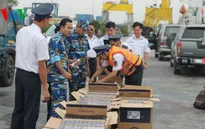 Cảnh sát biển bắt giữ tàu chở than và thuốc lá lậu tại Quảng Ninh