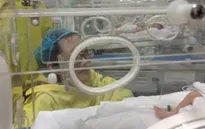 Cuộc gặp đặc biệt của người mẹ ung thư trước khi qua đời