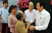 Chủ tịch nước Trương Tấn Sang tiếp xúc cử tri TP.HCM