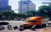 4 clip tai nạn giao thông đáng nhớ nhất năm 2015