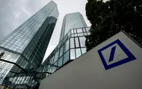 Deutsche Bank tìm phao bơi qua cơn sóng khủng hoảng
